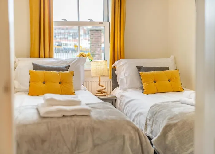 2 Bed In Oc-h30771 * Whitby